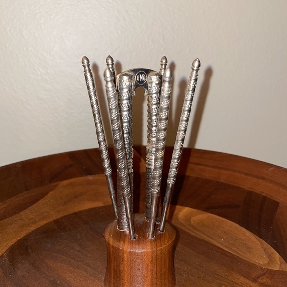 [Vermillion] Vintage Real Walnut Nutcracker Bowl - Picture 2 of 6